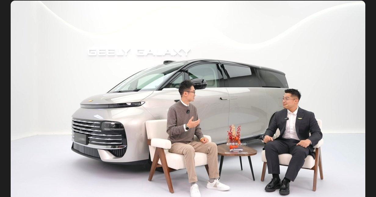 吉利银河v900全球上市发布 挑战翻滚测试后，座舱结构依然完整，每个座位的生存空