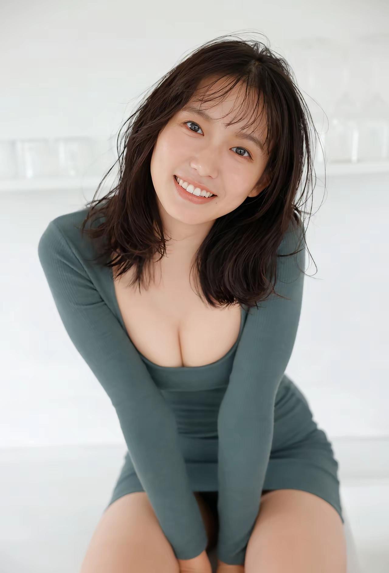 甜美笑容，清新自然，元气满满的一天！🌞💕