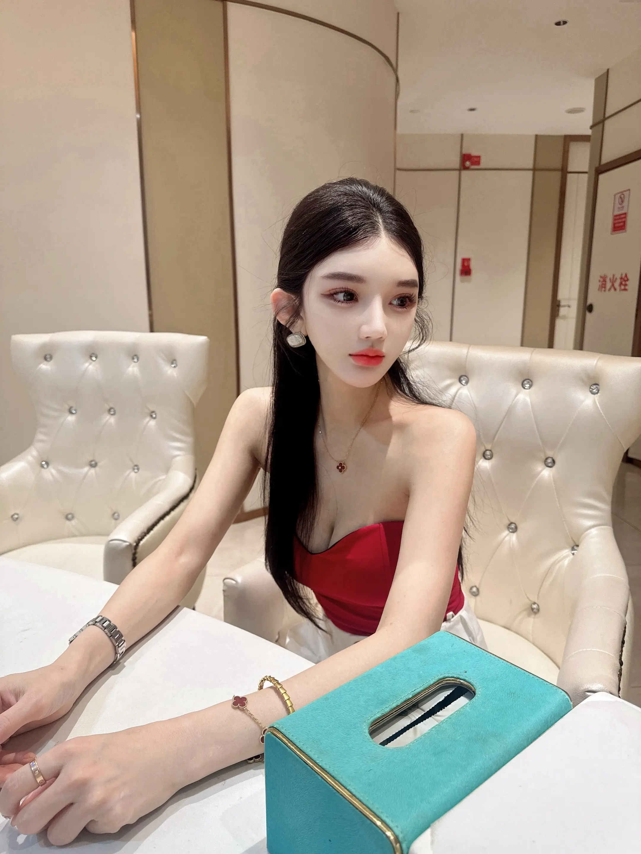 “中医说：凡是能让你快乐的，就是你的药”