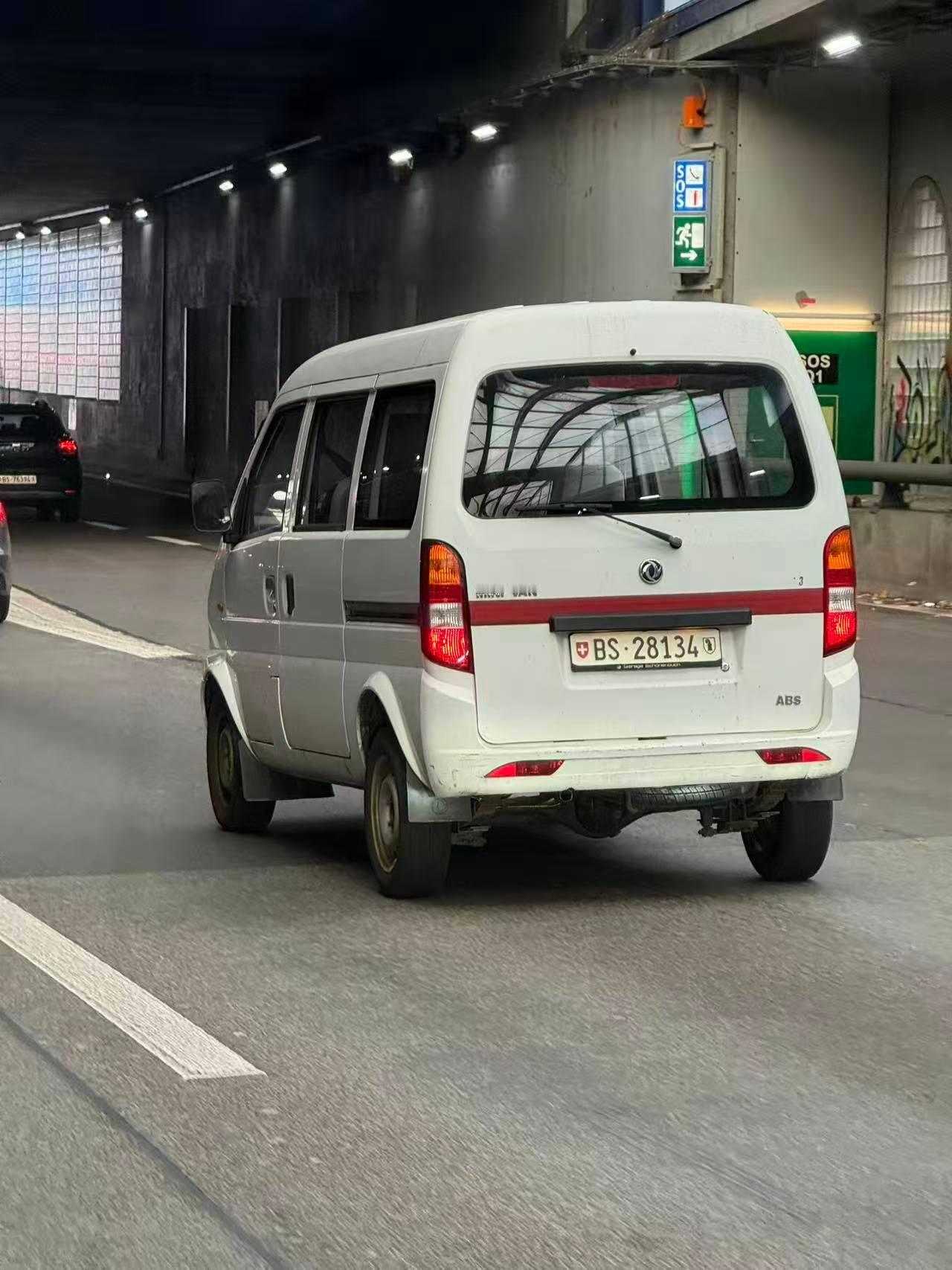 瑞士神车！东风小康 