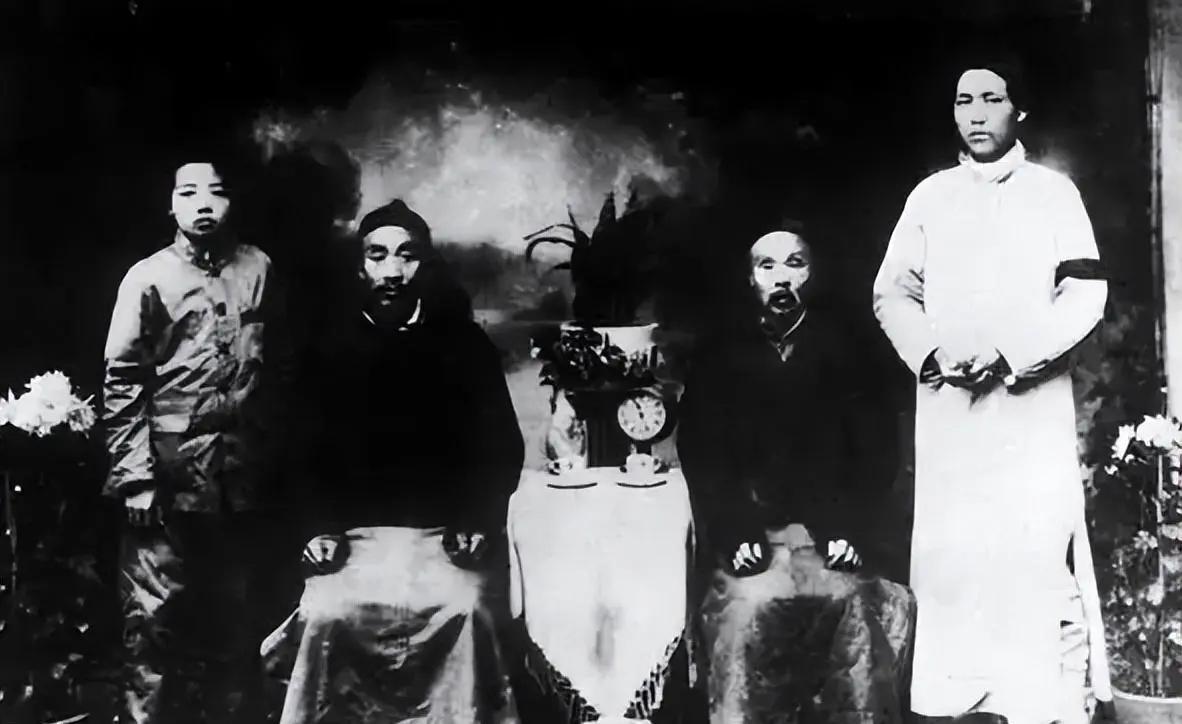 罗一秀与毛主席共同走过三年时光，虽未获夫妻名分，但五十年后主席为她破例一次，背后