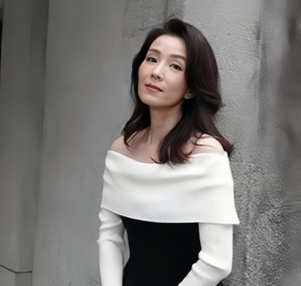 叶全真，原名赵文君，1969年9月12日出生于中国台湾省花莲县，中国台湾女演员、