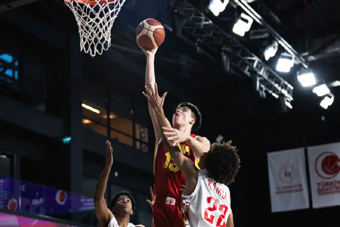 🔥CUBAL全国八强赛直播:太原理工大学vs北京大学 u17男篮世界杯:中国u