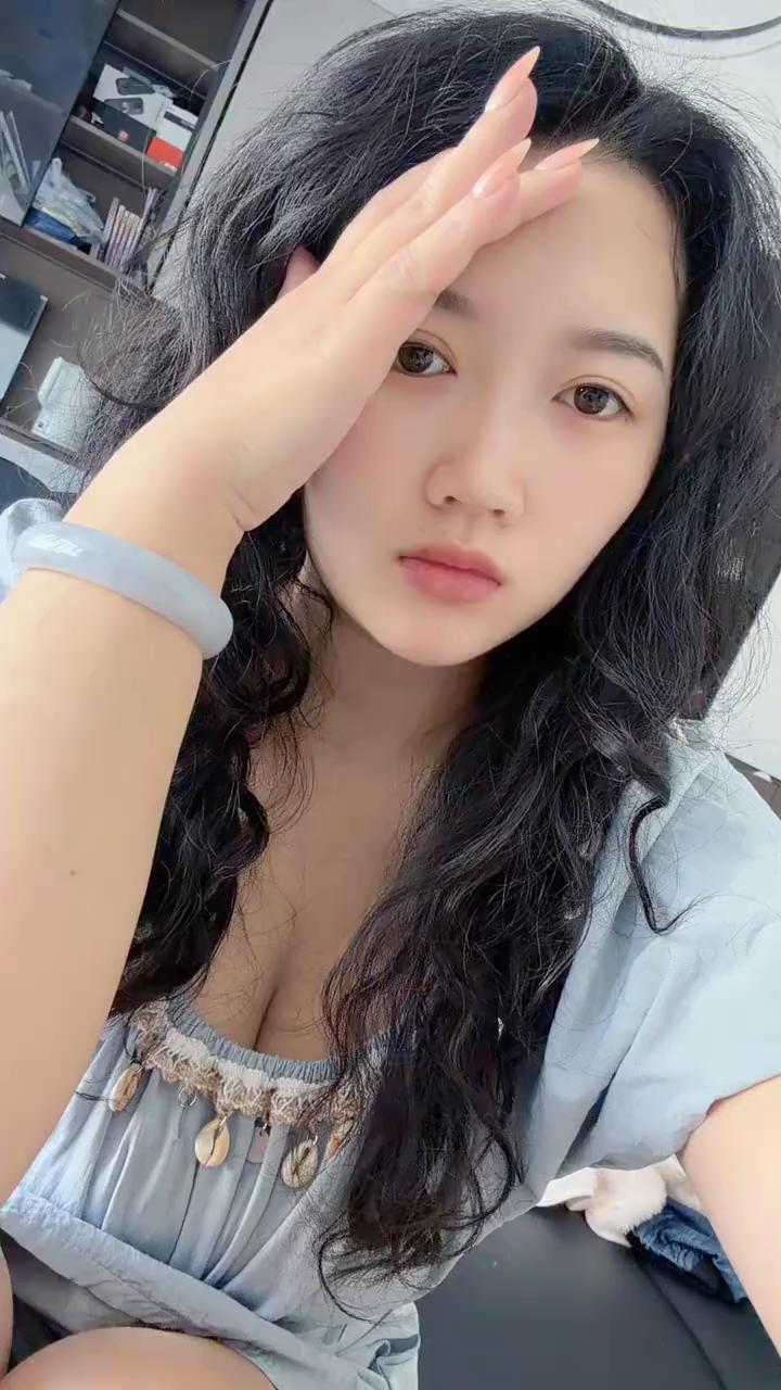 我之前不是每天都要打开无数遍我的APP吗？班也不想好好上，现在这个毛病算是被彻底