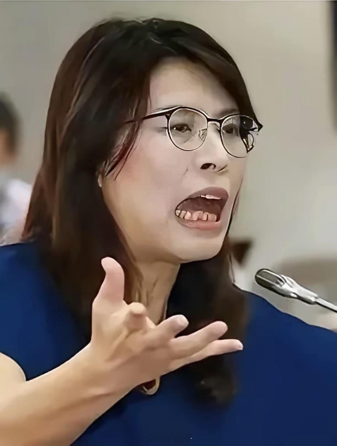 台湾一旦沦为战场什么都是空谈新加坡联合早报刊登的郑丽文这一观点，实际上是她近期在