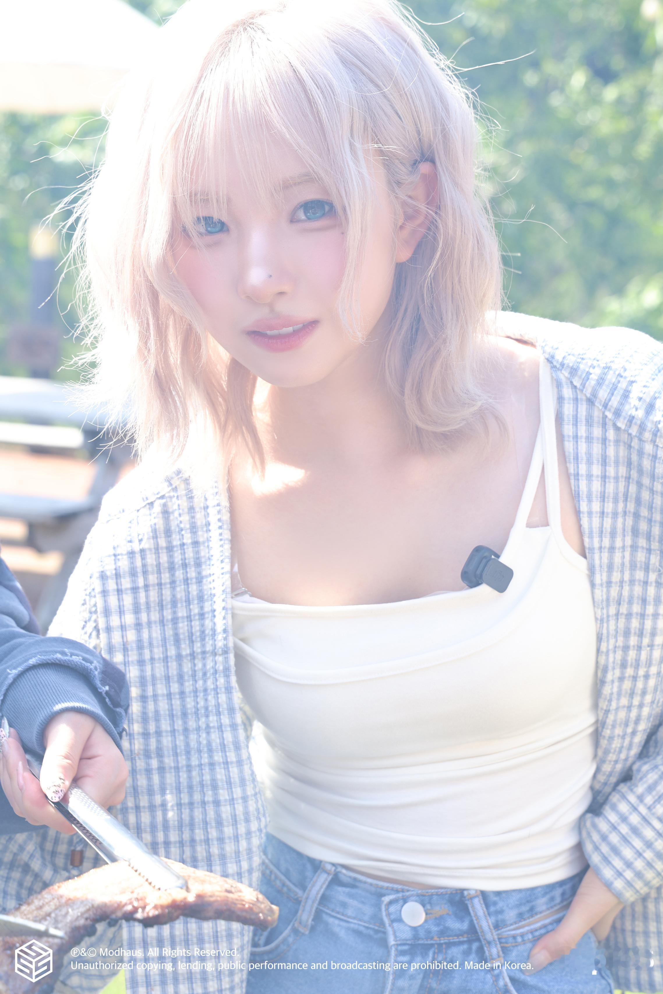 【tripleS】 <msnz's One Day Break>  幕后花絮照片
