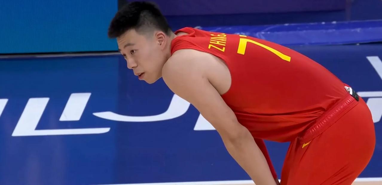 张镇麟在错失绝杀之后放弃太早，他再次错失了挽救中国男篮的机会！

中国男篮的最后