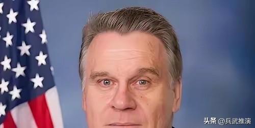 美国议员、有反华劳模之称的克里斯·史密斯对媒体说：“历史上日本与中国斗，从不吃亏