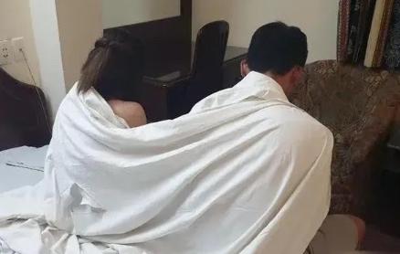 “太狗血！”陕西，一女子去旅游，期间认识一男子，两人聊的兴起，便去酒店开房发生了