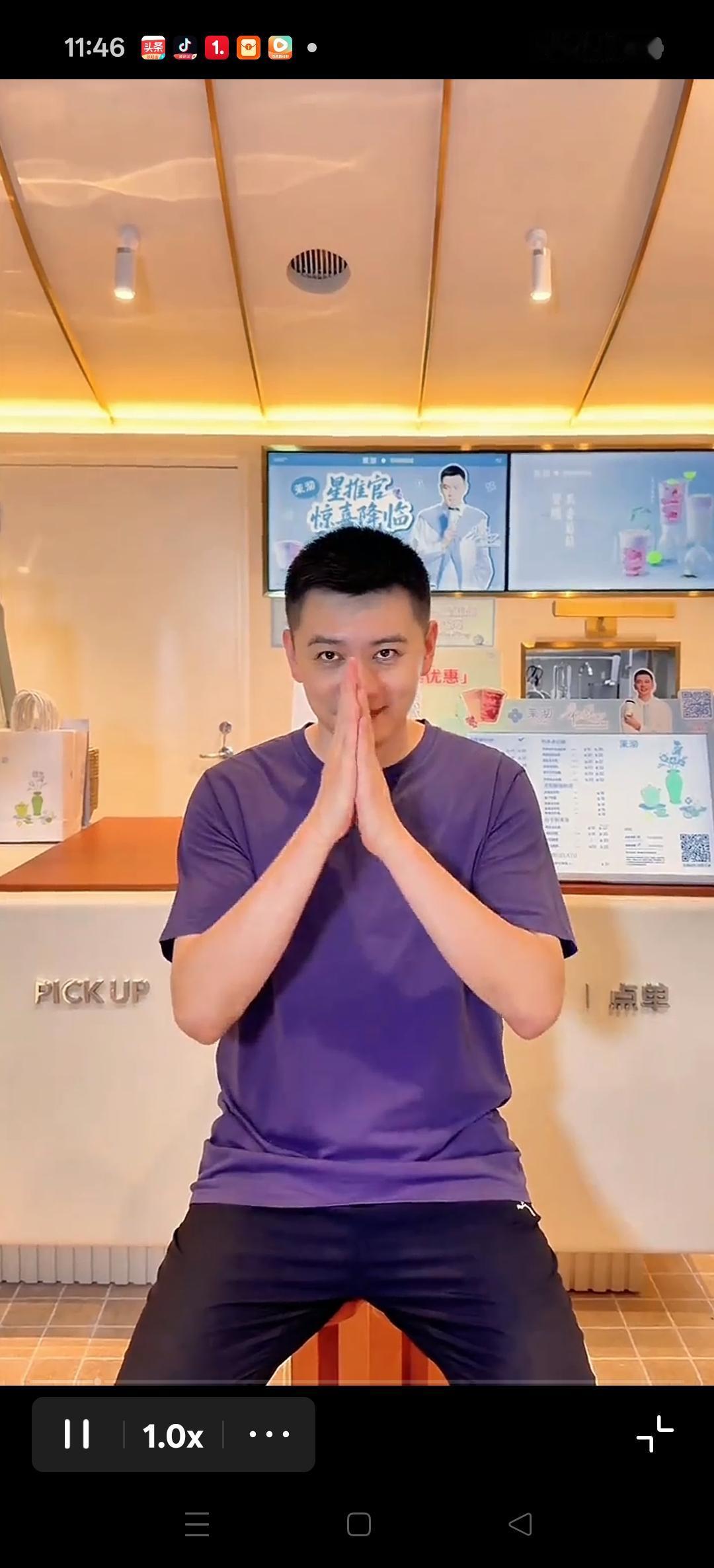虽然杨鸣指导的这个广告做的有点儿油，但是颜值还是在线的。[比心][比心]