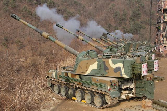 韩国海军陆战队实施海上射击训练作为对朝鲜炮击训练的回应，马后炮
1月5日15时，