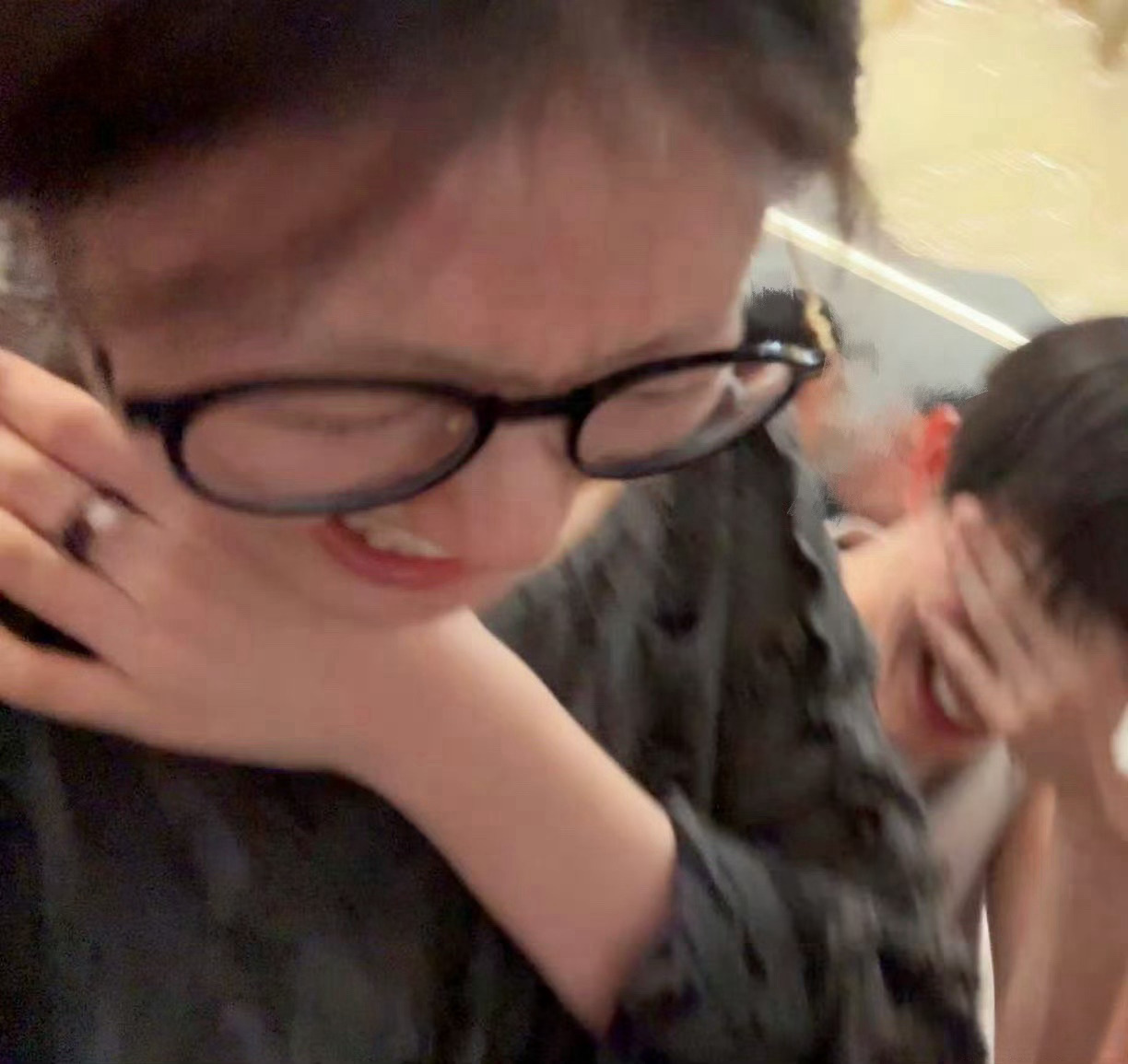 一周年可以发尖叫之夜vlog不 