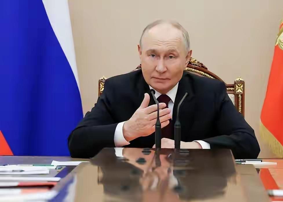 俄罗斯现在需要吸取教训的是，千万别步苏联入侵阿富汗后尘。你以为当年苏联解体全是西