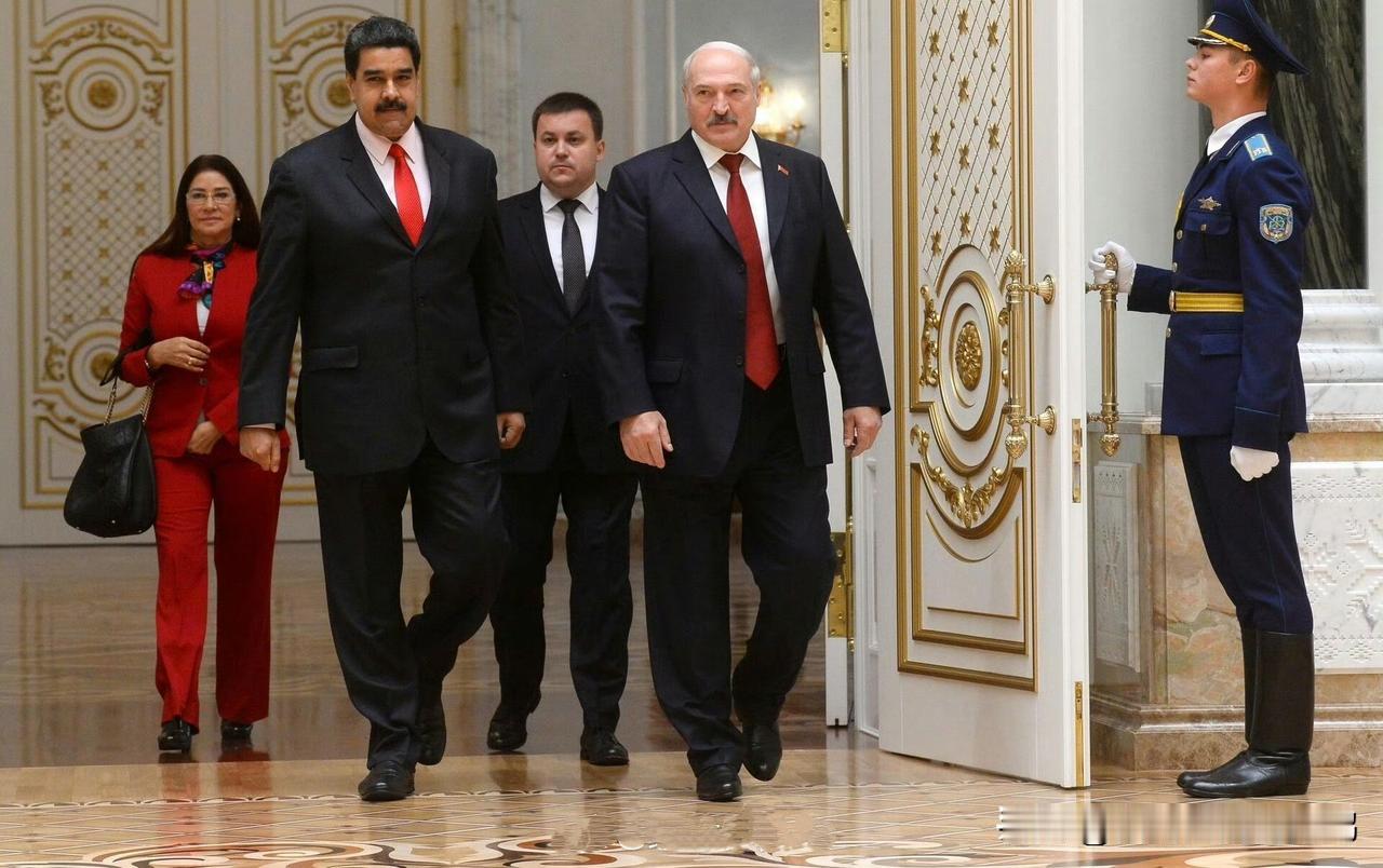 #委美冲突# 
白俄罗斯总统卢卡申科就美方策划绑架委内瑞拉总统马杜罗一事作出表态