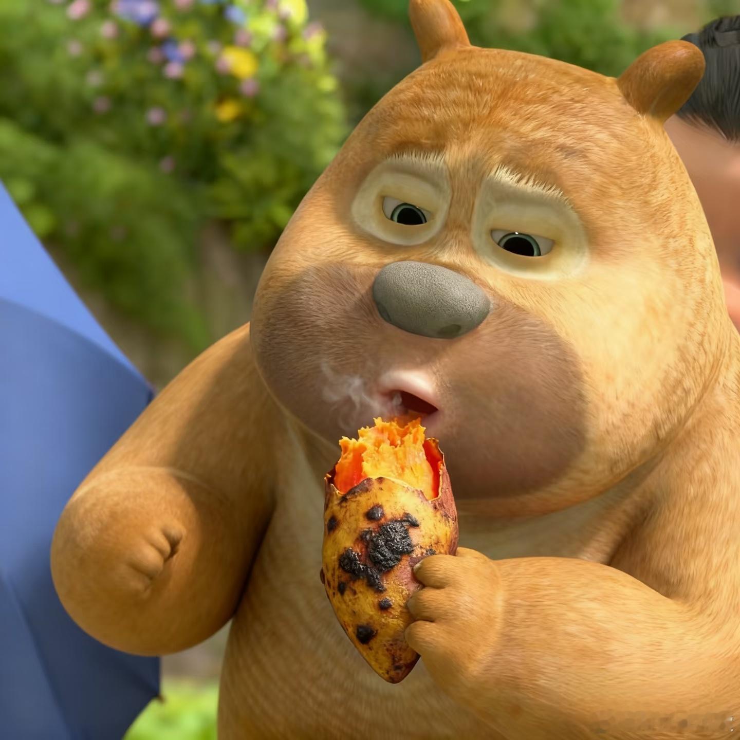 爱吃烤红薯的人天塌了别搞啊！每次经过烤红薯摊我都忍不住，真的香到我了，不饿也香饿