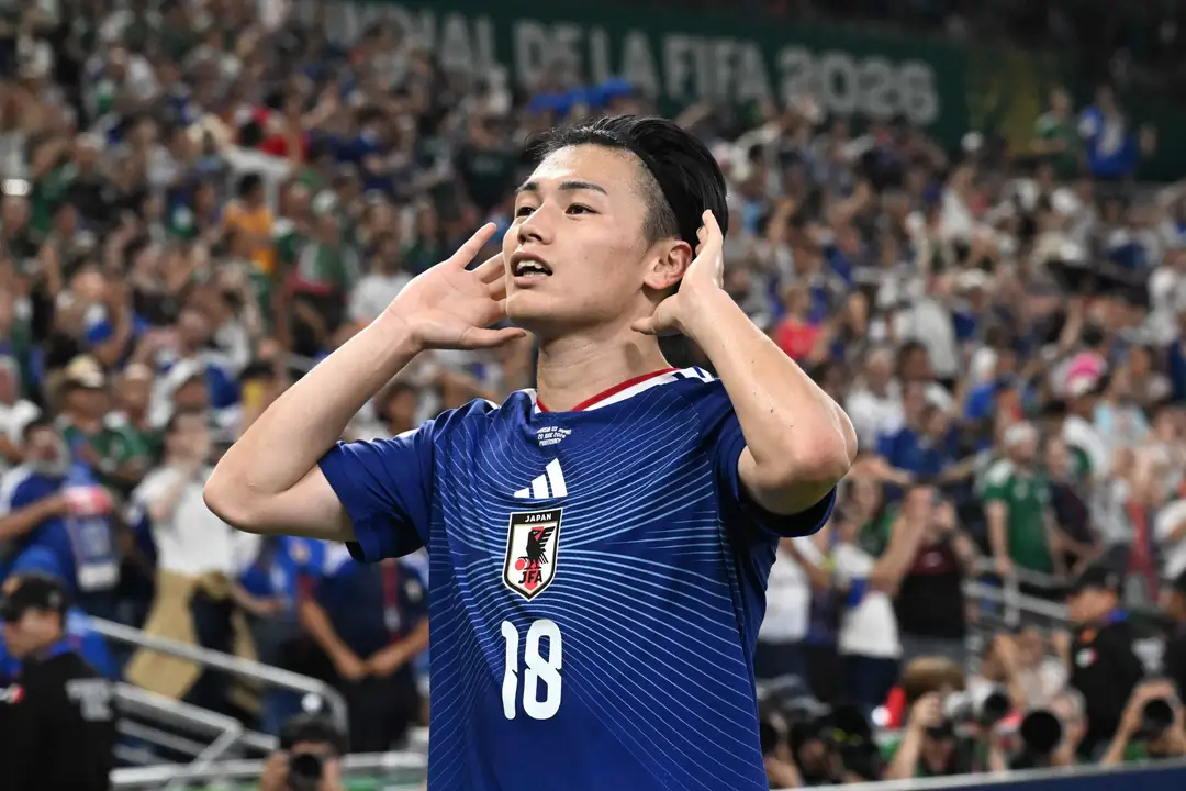 上田绮世成日本首位世界杯双响球员北京时间6月21日，世界杯小组赛第二轮，日本4-