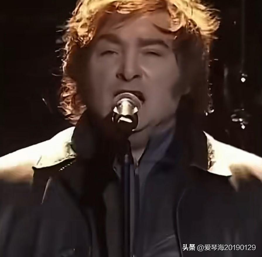 阿根廷和西班牙的世界杯决赛明天就要开打了，西班牙总统桑切斯和国王一家都去现场为西