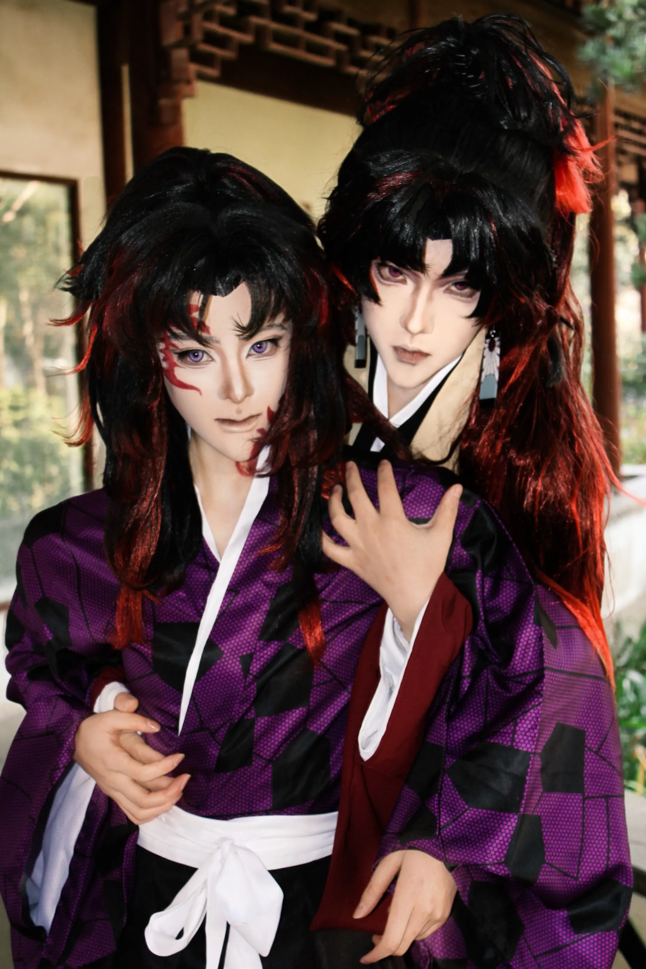 他又来找你了？  📷