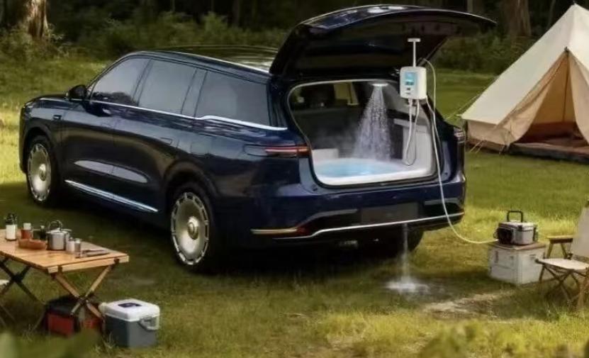 车里自带淋浴房，上汽智己卷飞了昨天晚上，上汽旗下旗舰车型智己LS9正式开启预售发