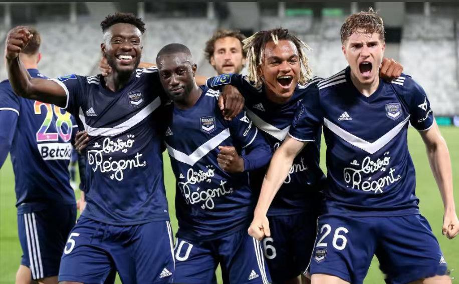 [006] [法乙] 波城  vs 格勒诺布尔 [13]胜负看好： 胜/让平胜 