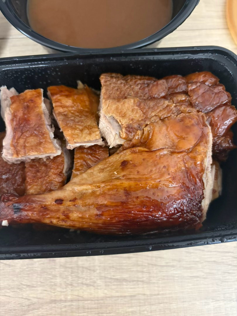 4500买了只广式大烧鸭我是真的饿急了 