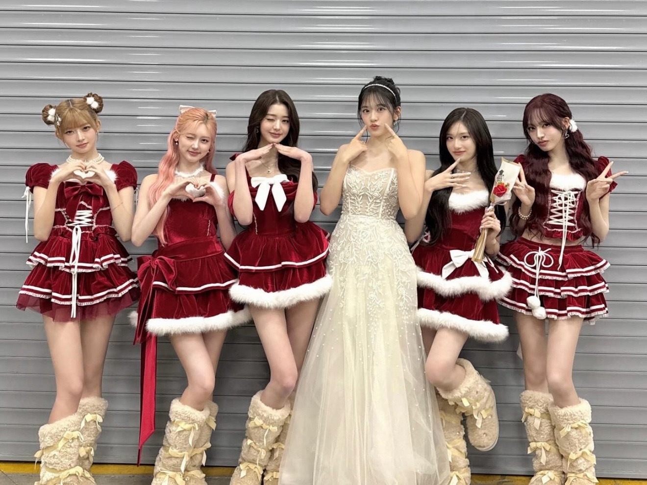 没人发现朴成训和张元英越来越般配了吗？同样作为队内门面和人气 top还都是拖飞机