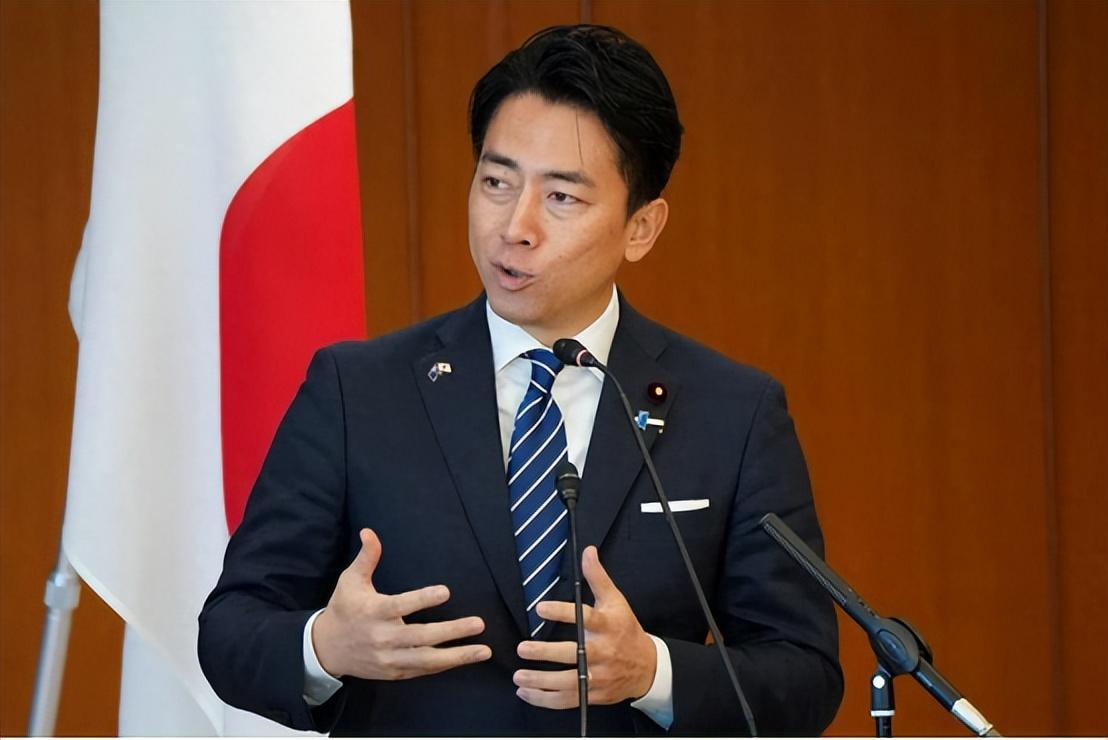 近日日本防卫大臣小泉进次郎借中方常规导弹试验大做文章，放狠话炒作拥核问题，听上去