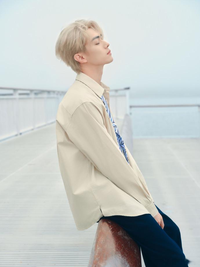 许凯方圆八百米直播许凯剧宣 许凯剧宣，许凯方圆八百米直播，21号还有剧宣活动，咱