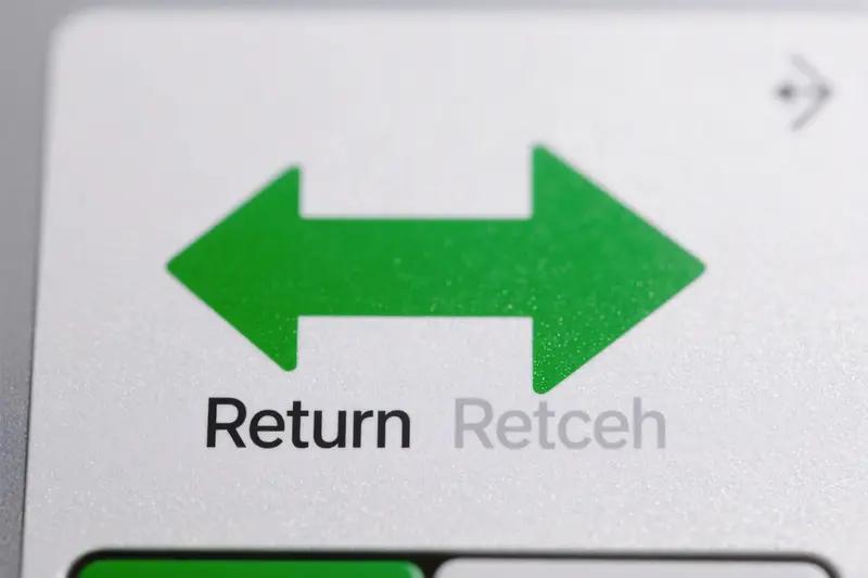 生死20秒！隧道抛锚4人刚撤离，车瞬间被撞粉碎，这条保命知识一定要记牢
 
太惊