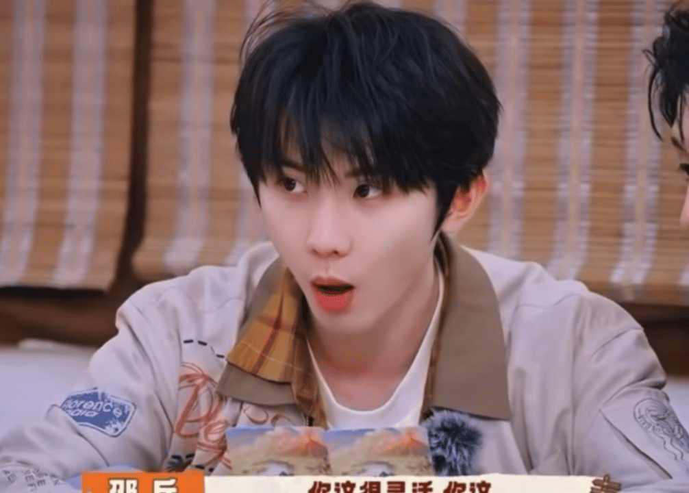 略略略😜 