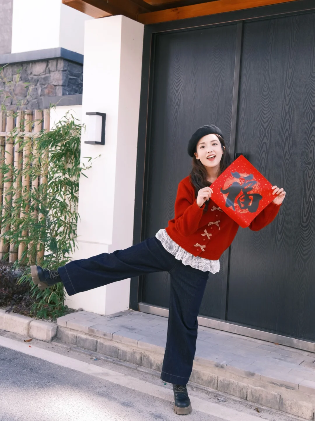 左滑看我在家门口拍的新年照片🧨🧧