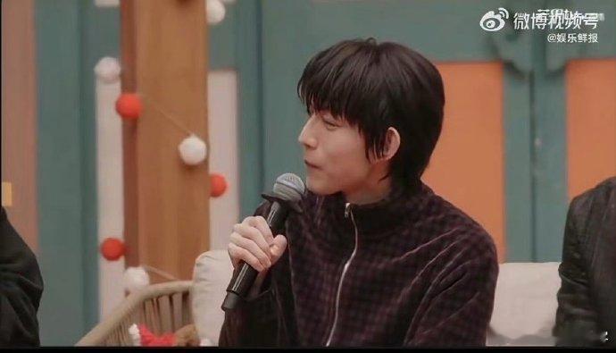 声生不息那英回应演林宥嘉学妹声生不息直播声生不息直播高能！那英回应学妹身份，与林