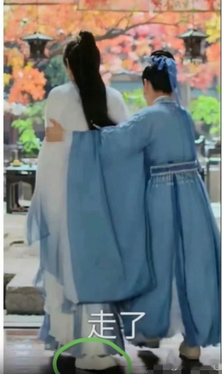 说一个事件代表你有在看成毅的新剧《赴山海》

正片第14集中，主演成毅被观众发现