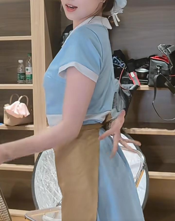 资深玩家说：无论处于任何一个层次，面对任何一种诱惑，濒临何种磨难，只需要记住：你