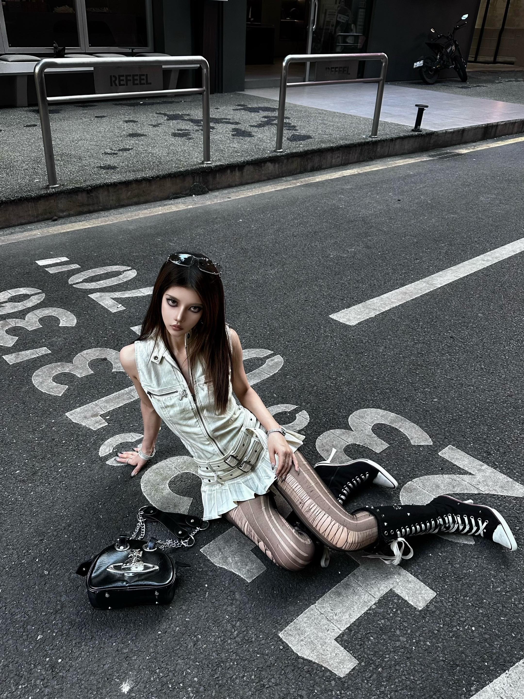 用感觉去感受。
