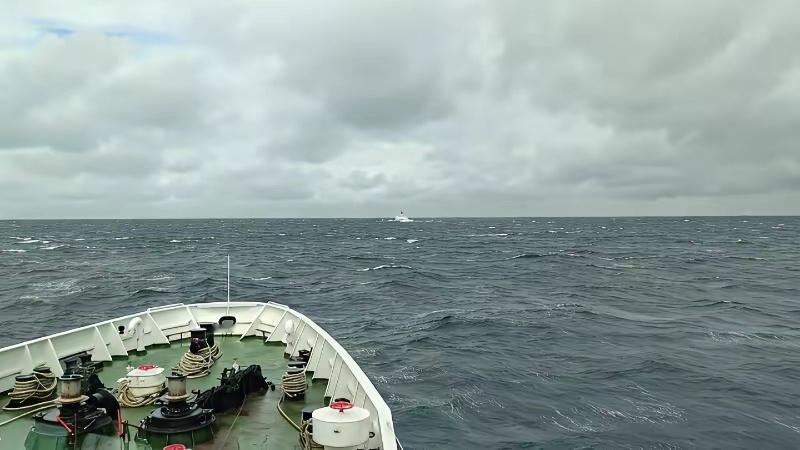 台“海巡”舰艇喊话福建海警：你们将受世界制裁！之所以说嘛岛内有很多井底之蛙，就是