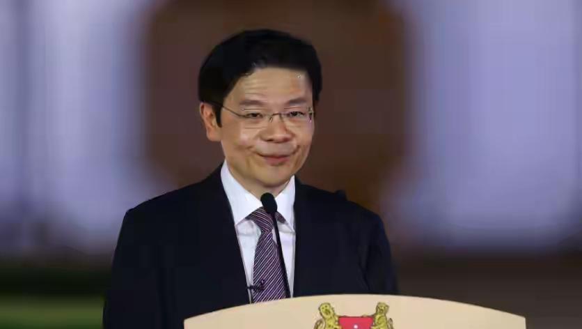 新加坡终于知道怕了，退居二线的李显龙，给自己的继任者敲响警钟