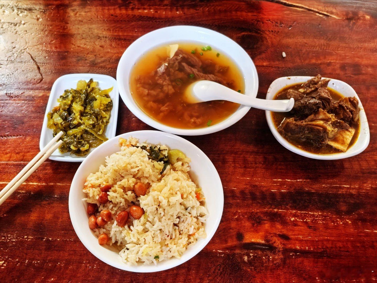 北京首钢 曾凡博的澄清信遭遇了一点小插曲，又赶上西方圣诞假期，所以还没完成注册，