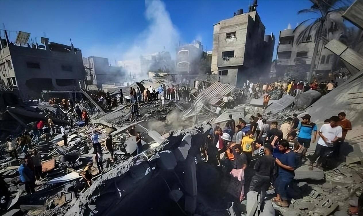 彻底崩盘！美军中东基地集体失联，大批士兵弃守躲进山洞民宅，这一幕几十年罕见
中东