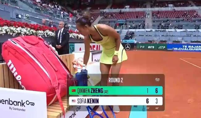 郑钦文1-6,6-3，1-2肯宁
马德里首秀迎来决胜盘.
已经被对方率先破发，