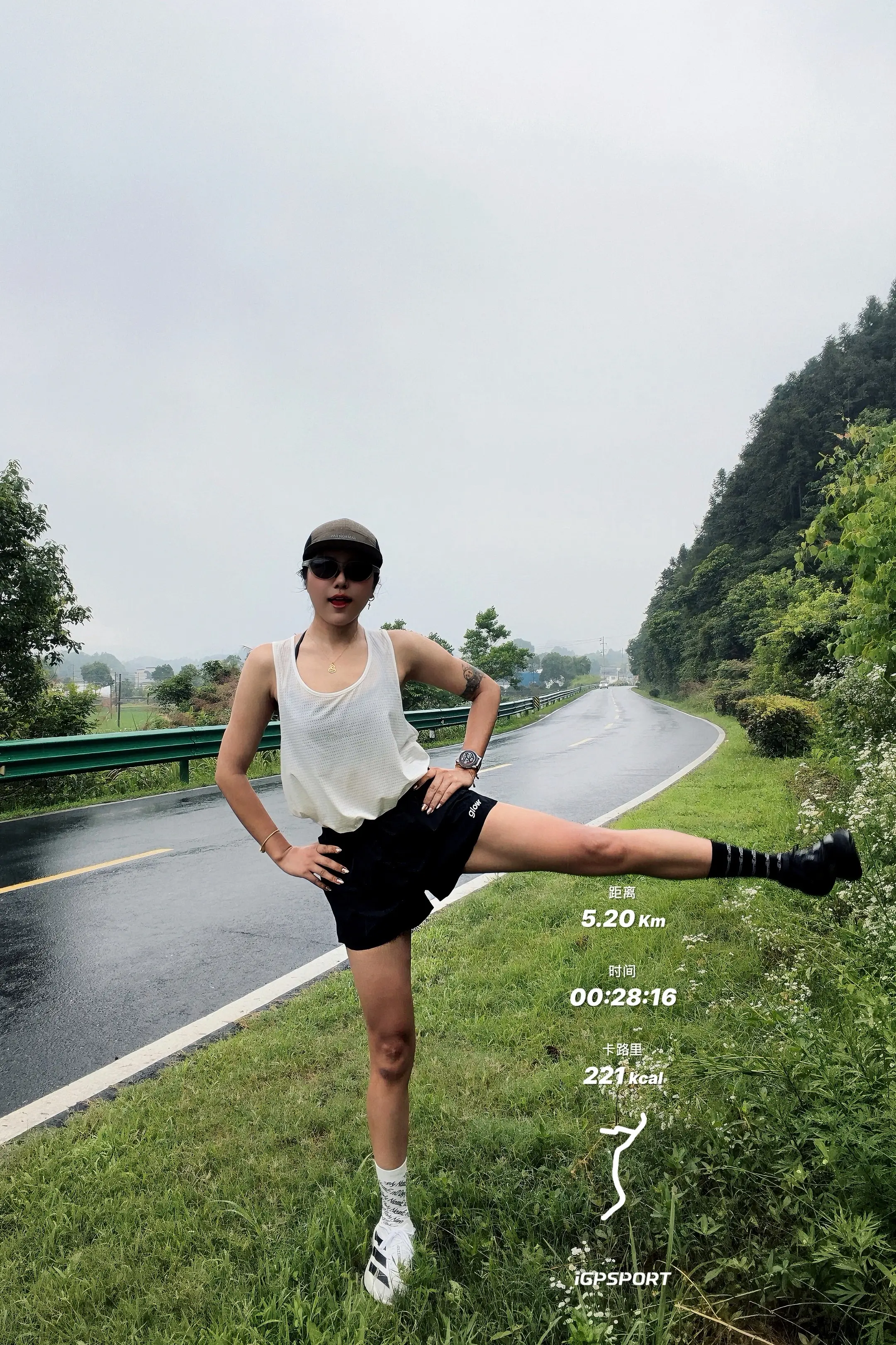 没有哪个infj能拒绝一场清晨雨中奔跑。