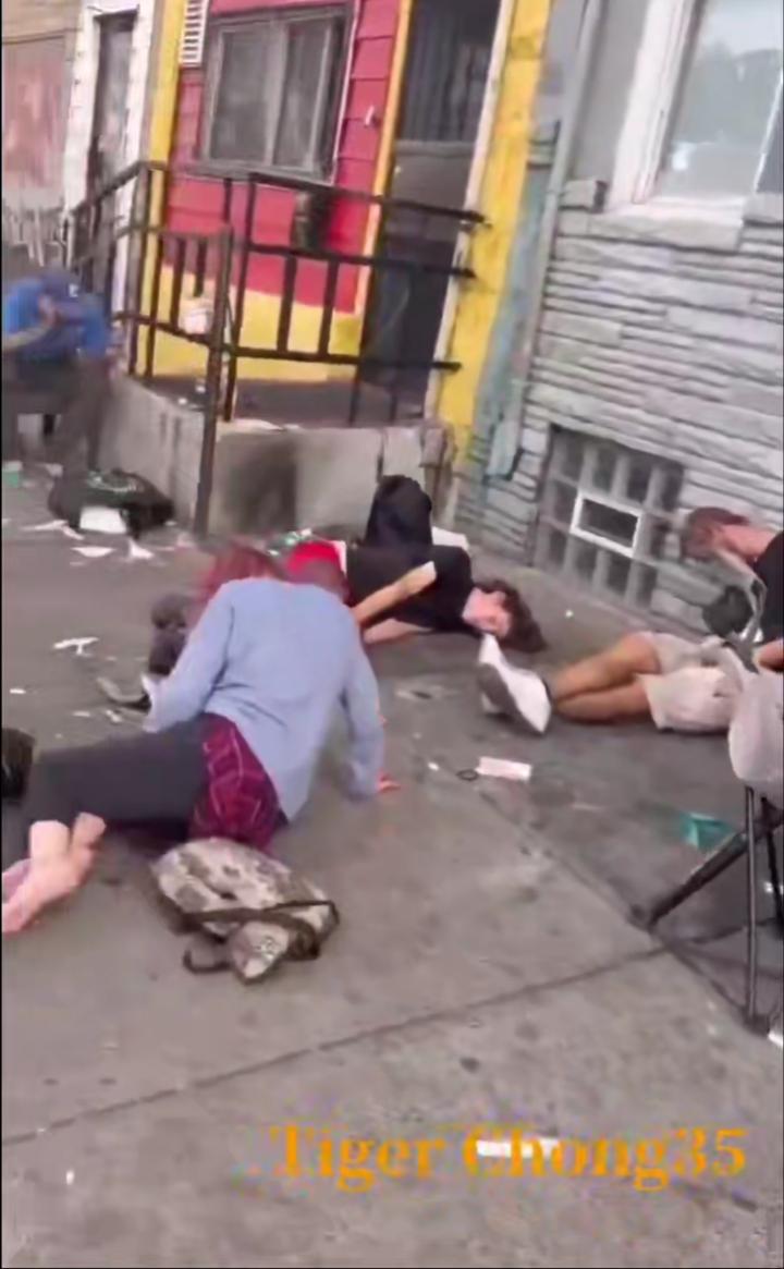 Tiger Chong35。
Where DrugAddiction，Homel