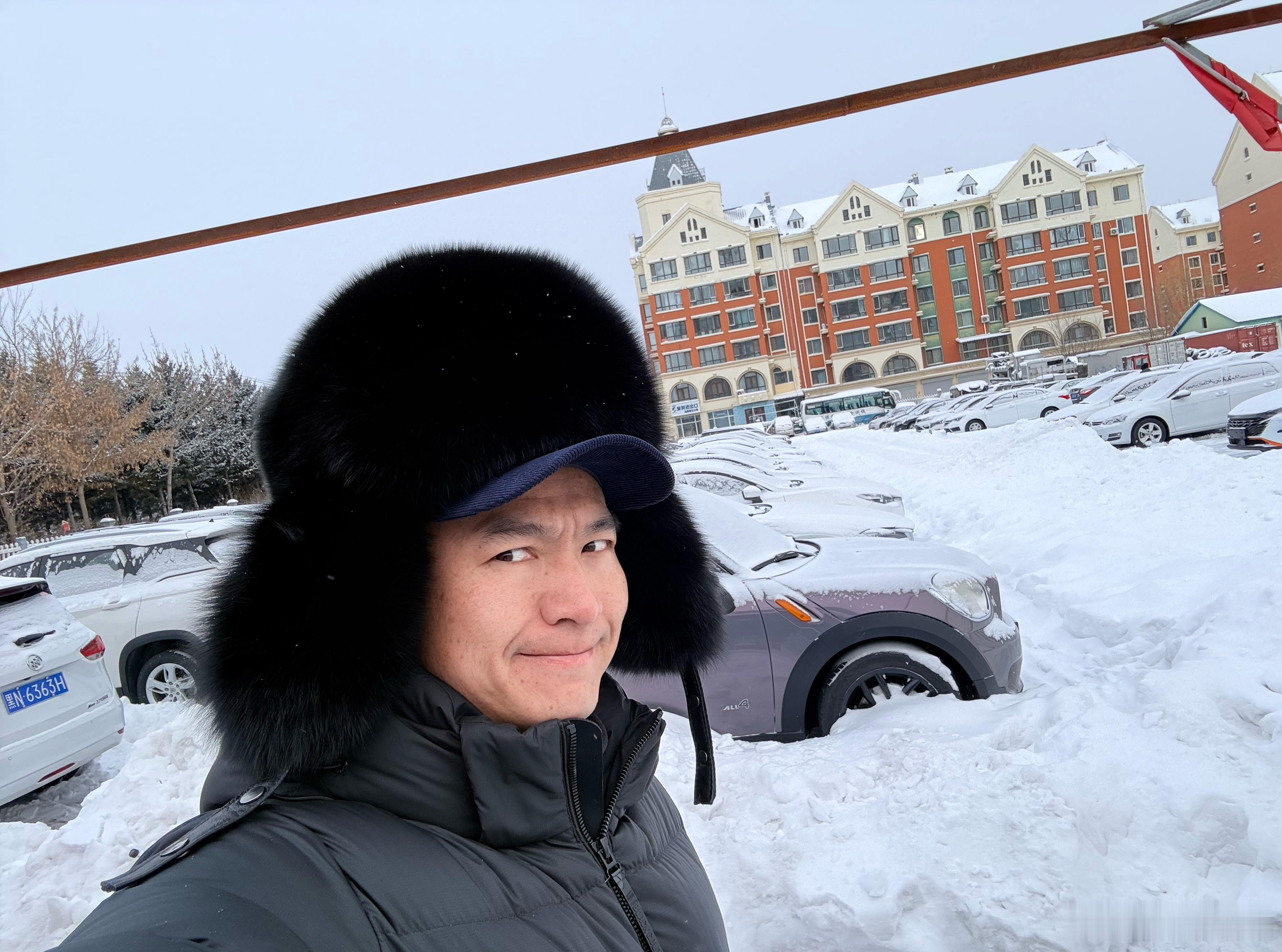 逛二手车市场，八千买了个福克斯