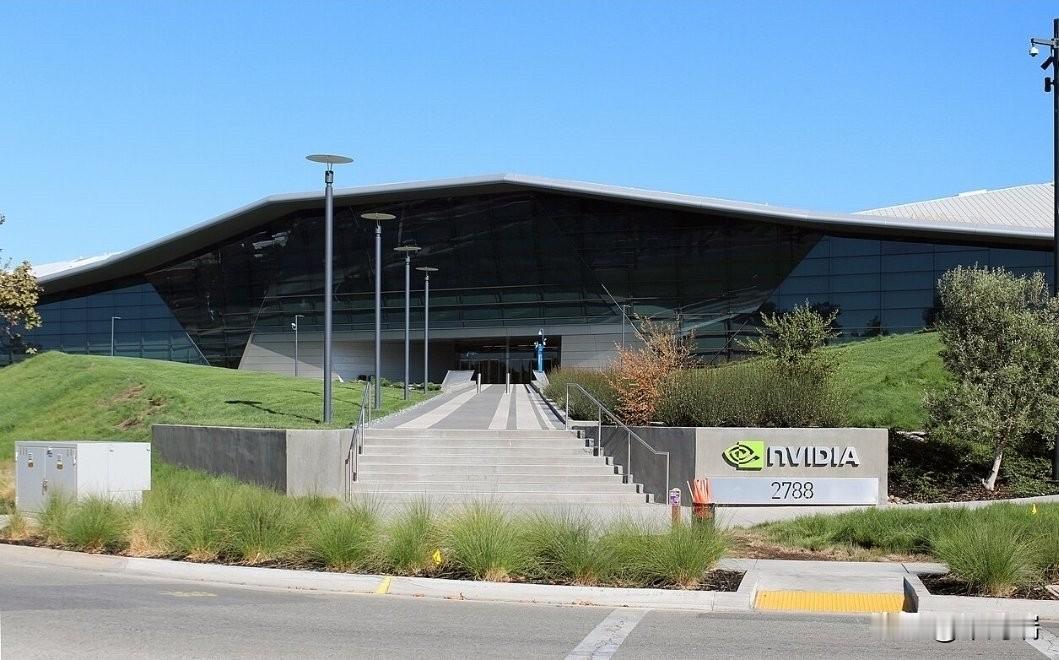 英伟达AI 电力危机闭门峰会纪要

 时间：2025 年 12 月 17 日
地