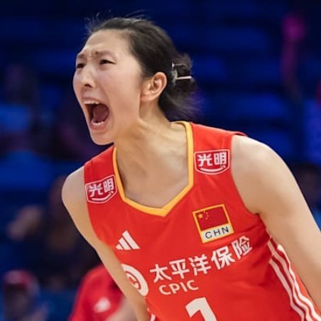 吴梦洁今天的数据总共30分（48扣22中2失误3被拦，6拦2发）▲ 常规时间：2