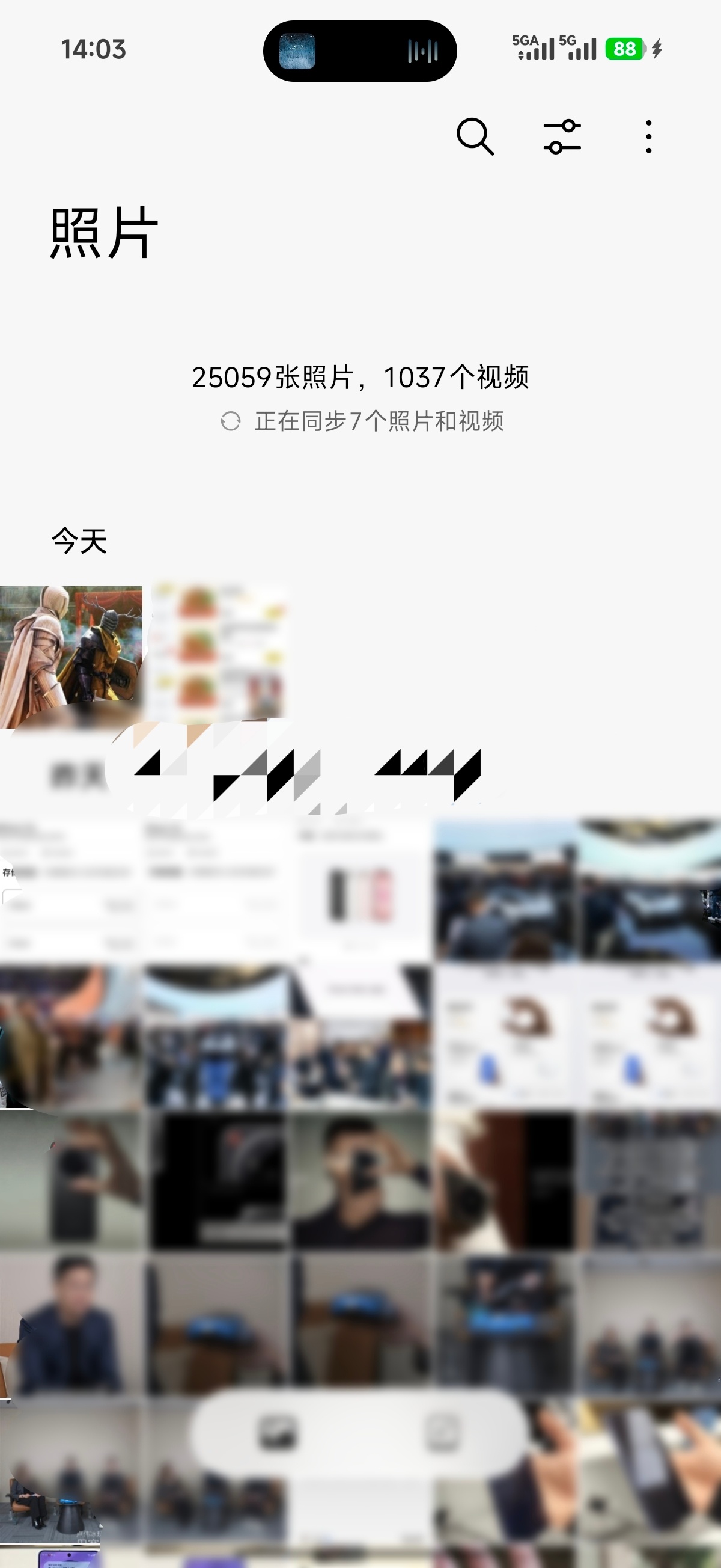 挑战首页最大相册一共25059张照片、1037个视频