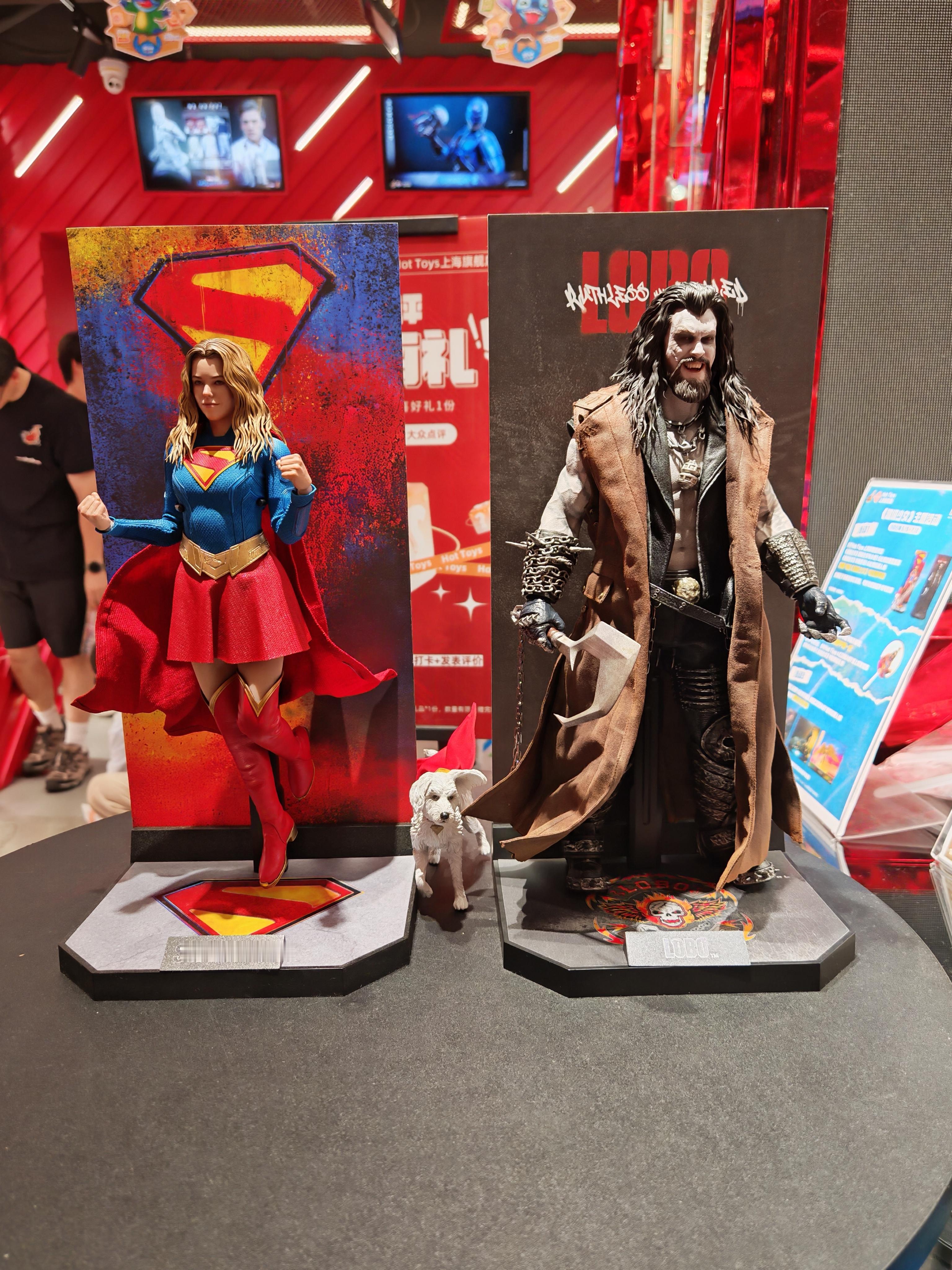 hottoys已经提前进入超女之夏！！打卡可以领超级少女小扇子超级少女hotto