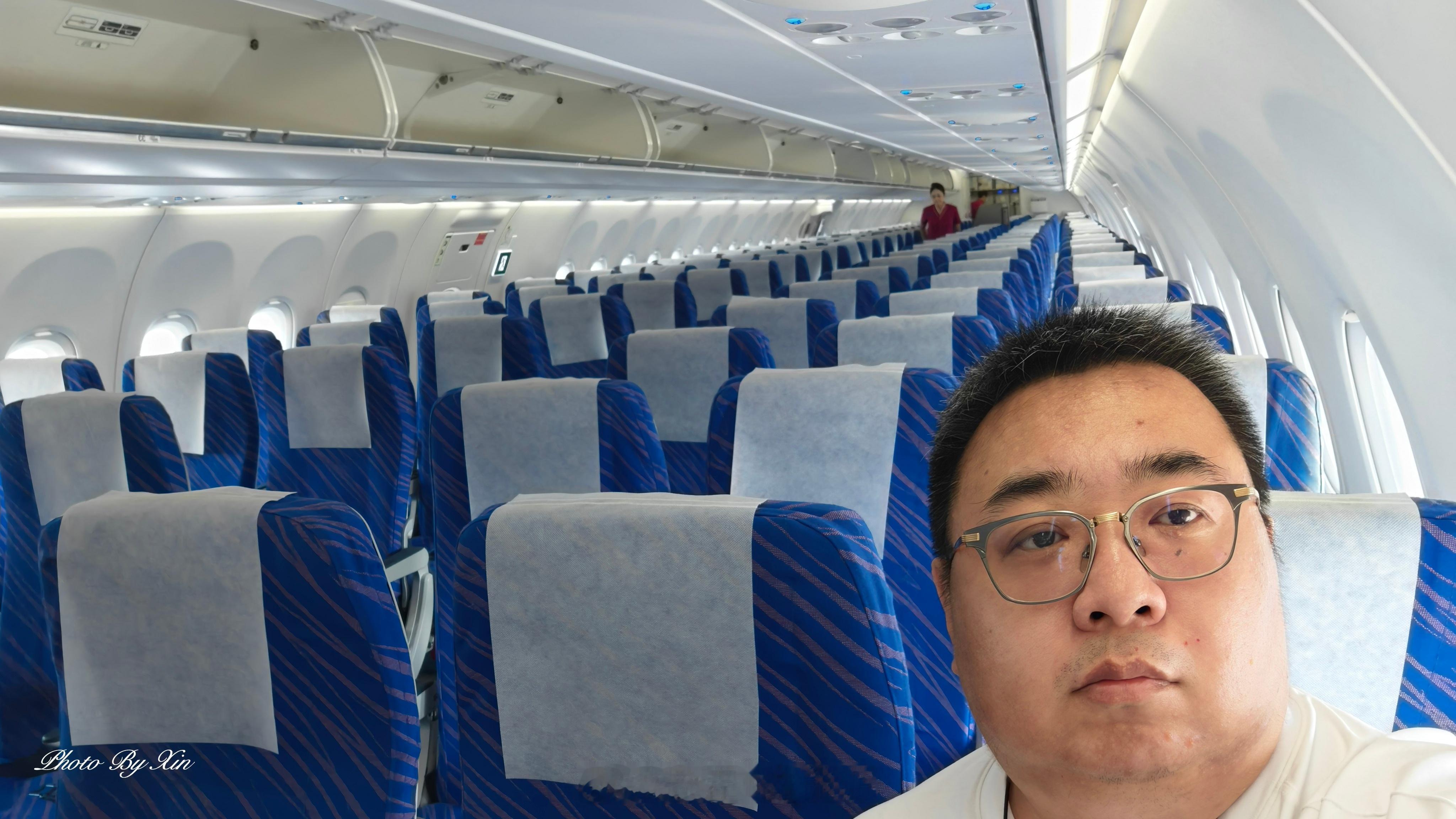 实测了一下从深圳到北京的时间，飞行时间确实是两个小时四十到五十分钟，然后实际的时
