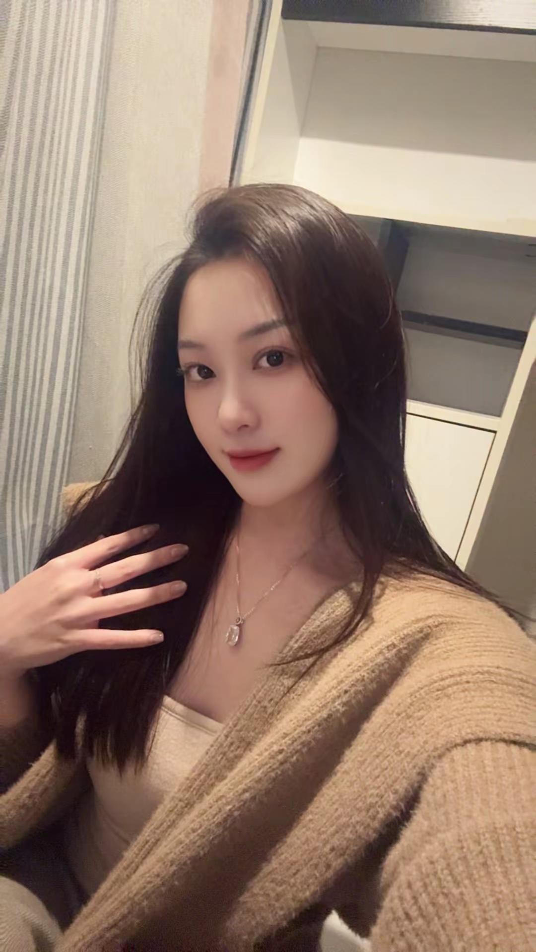 运气差了点 我没有遇到爱情 但华姐媛姐一直在照顾我😂