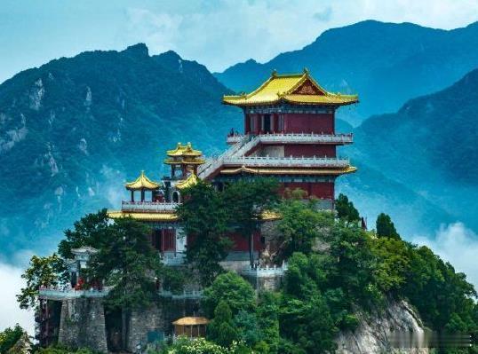 9月22日北派实时，很多人私信问，七年来，为何北派明王不建议世人看恐怖片，鬼怪片